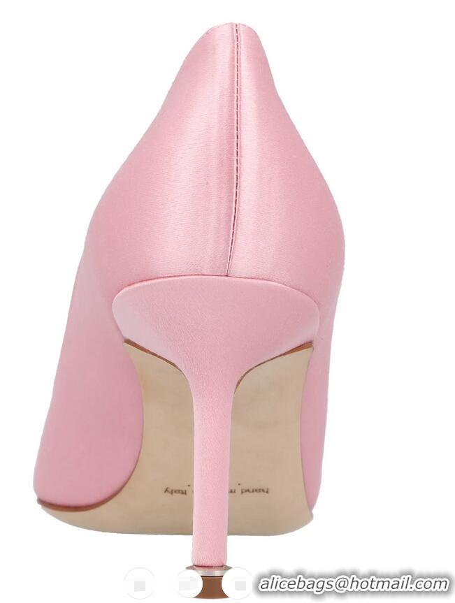 ​Discount Manolo Blahnik Hangisi 70 Embellished Velvet Pumps with Silver Buckle 1225019 Pink