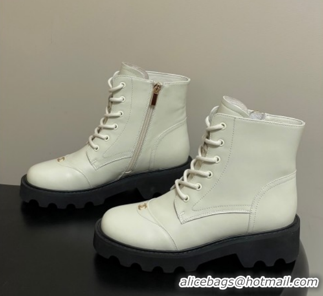 Charming Chanel Calfskin Leather Laced-up Ankle Boots CH110404 White 2026