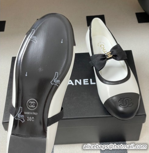 Best Product Chanel Calfskin Leather Ballet Flats with Bow CH122402 White/Black 2026