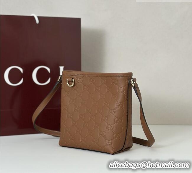 Big Discount Gucci GG Leather Emblem Nano Bucket Bag 847090 Brown 2025