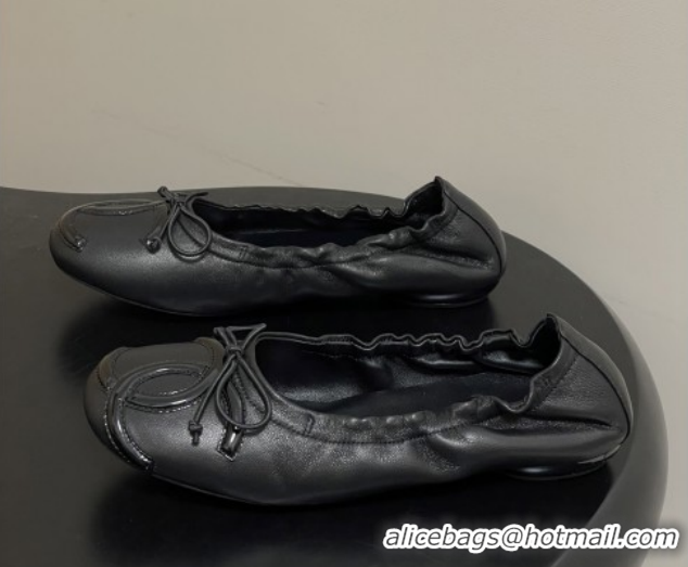 Stylish Chanel Lambskin Leather Ballet Flats with Maxi CC CH122402 Black 2026