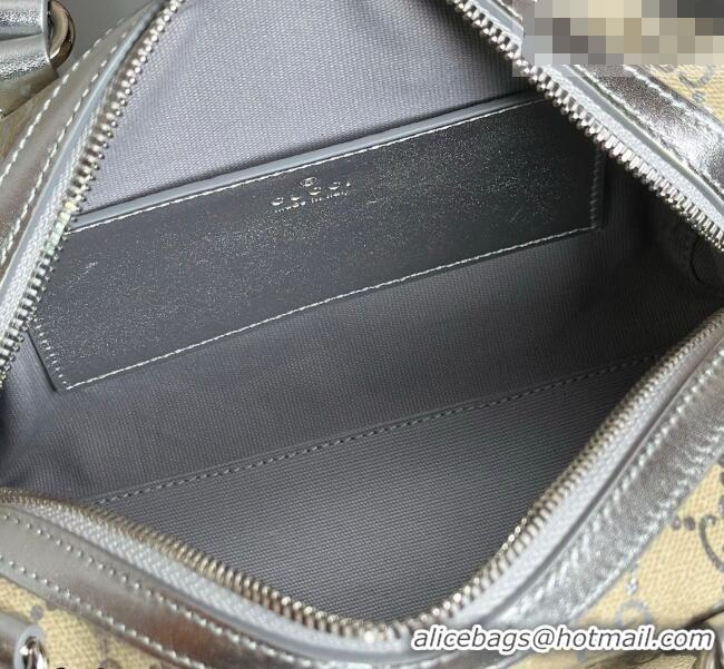 Pretty Style Gucci GG Emblem Canvas Small Boston Bag 848889 Silver 2026