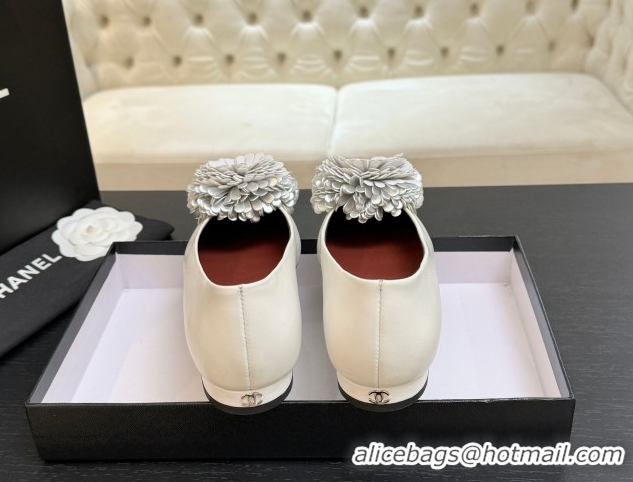 Grade Quality Chanel Calfskin Leather Ballet Flats with Bloom CH122404 White 2026