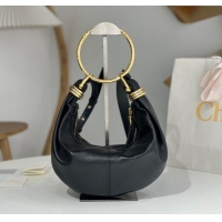 Trendy Design Chloe Small Bracelet Hobo bag in Shiny Grained Calfskin C0504 Black 2024