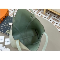 New Style Chloe Large Spin Tote Bag in Grained Leather 1120 Green 2025
