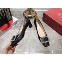 Top Design Roger Vivier Belle Vivier Pumps 4.5cm in Black Leather and Strass Buckle White RV121201 2026