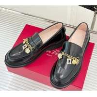Cheap Price Roger Vivier Viv' Rangers Loafers in Patent Leather with Charm Black 1212047 2026