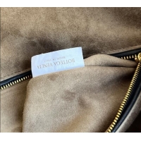 Market Sells Bottega Veneta Maxi Veneta Hobo Bag in Intrecciato Leather 856739 Black 2026