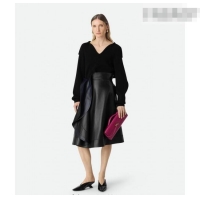 Buy Discount Bottega Veneta Andiamo Clutch in Ostrich Leather 805241 Sterling Grey 2026