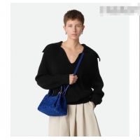 Promotional Bottega Veneta Small Parachute Shoulder Bag in Intrecciato Suede 796569 Royal Blue 2025