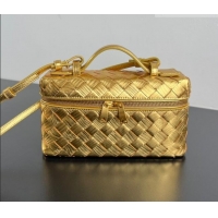 Famous Brand Bottega Veneta Bang Bang Vanity Case in Intrecciato Leather 789109 Gold-Tone 2025