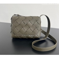 Good Taste Bottega Veneta Men's Diago Mini Bag in Grained Intrecciato Leather 795637 Khaki 2026