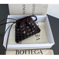 Famous Brand Bottega Veneta Small Dustbag in Intrecciato Leather and Suede 816987 Brown 2025