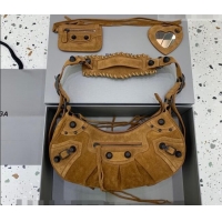 Good Taste Balenciaga Le Cagole Shoulder Bag Small in 22012 light brown suede, brass hardware 2026