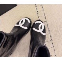 Best Grade Chanel Quilted Calfskin Leather Ankle Boots with Maxi CC CH110407 Black/White 2026