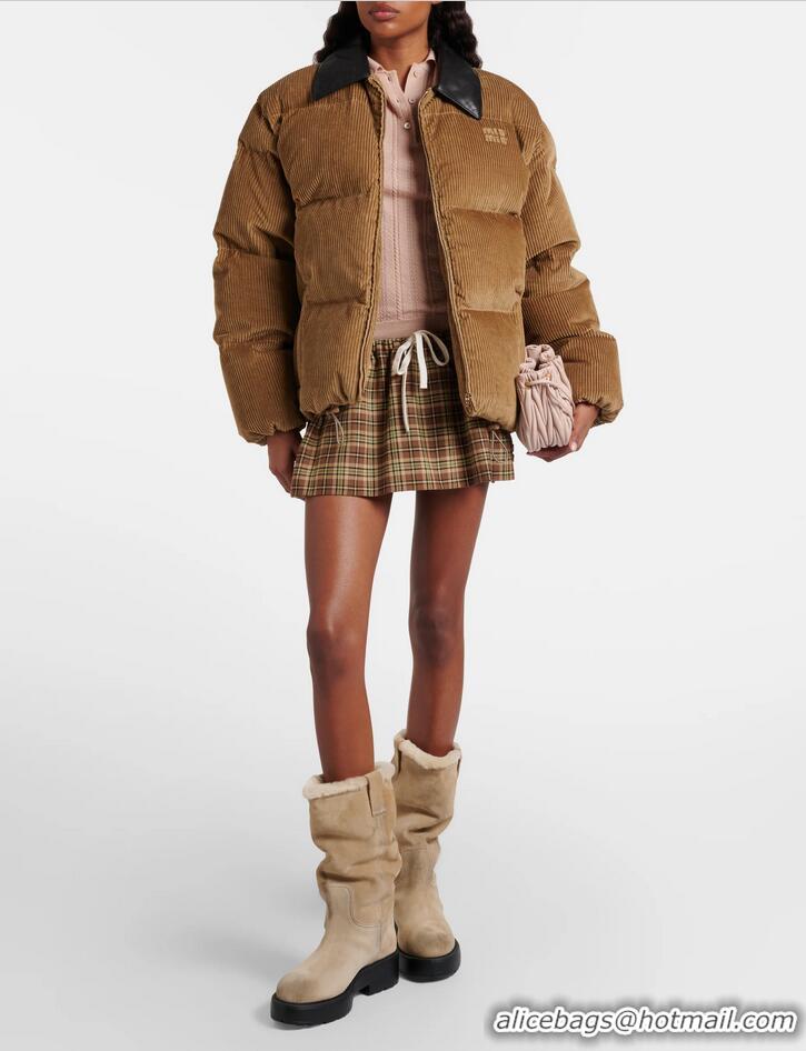 ​Trendy Design Miu Miu Shearling-lined Suede Knee-high Boots 5443 Beige