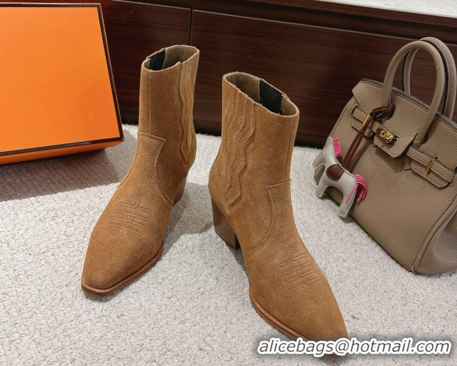 Stylish Hermes Vegas Heel Ankle Boots 6.5cm in Embroidered Suede H252196 Light Brown 2026