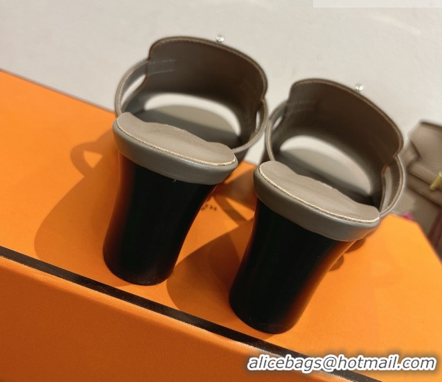 Grade Quality Hermes Kelly Strap Low Heel Slides Sandal in Calfskin Leather HS122201 Grey2 2026