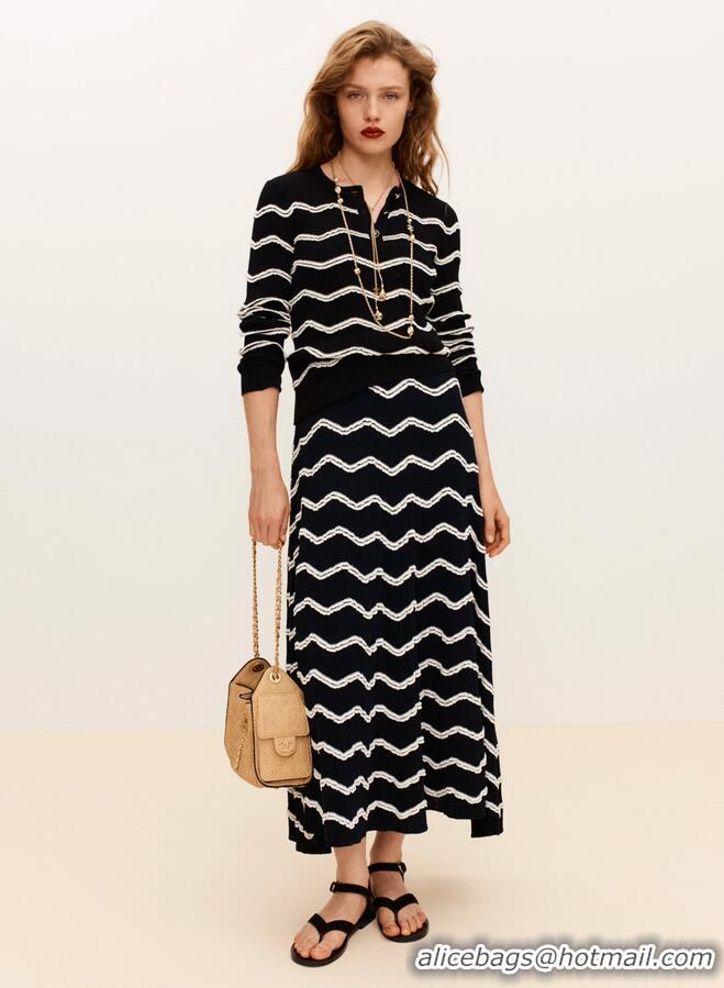 Top Grade Chanel 25 Mini Handbag Braided Raffia With Calfskin AS5631 Beige/Black In Gold Hardware