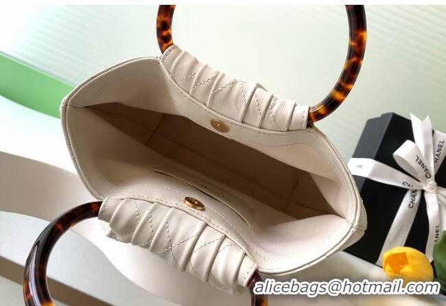 Famous Brand Chanel Calfskin Leather & Turtoise-Shell Effect Top Handle Hobo Bag AS6010 White 2026