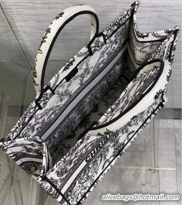 Low Price Dior Large Book Tote Bag in White and Black Dioresque Butterfly Cornely Embroidery 0126070 2026