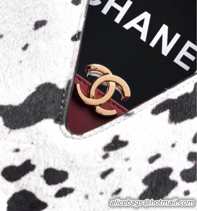 Traditional Specials Chanel Printed Hair-Like Hobo Bag with Tassel Charm CH020406 White/Black 2026