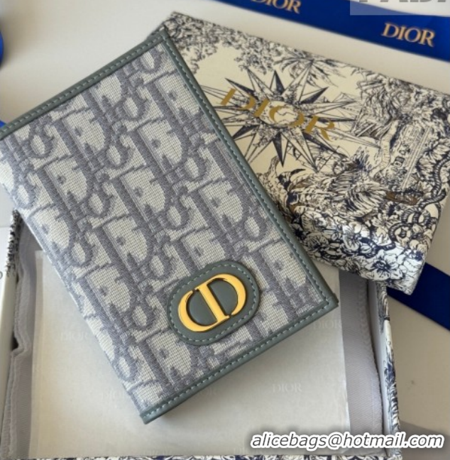 Durable Dior 30 Montaigne Passport Holder in Oblique Jacquard Grey DR012607 2026