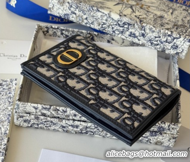 Luxurious Dior 30 Montaigne Passport Holder in Oblique Jacquard DR012607 Beige 2026