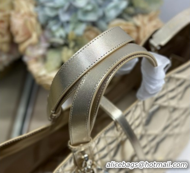 Top Design Dior Large Toujours Tote bag in Macrocannage Calfskin Leather 0126097 Gold-Tone 2026