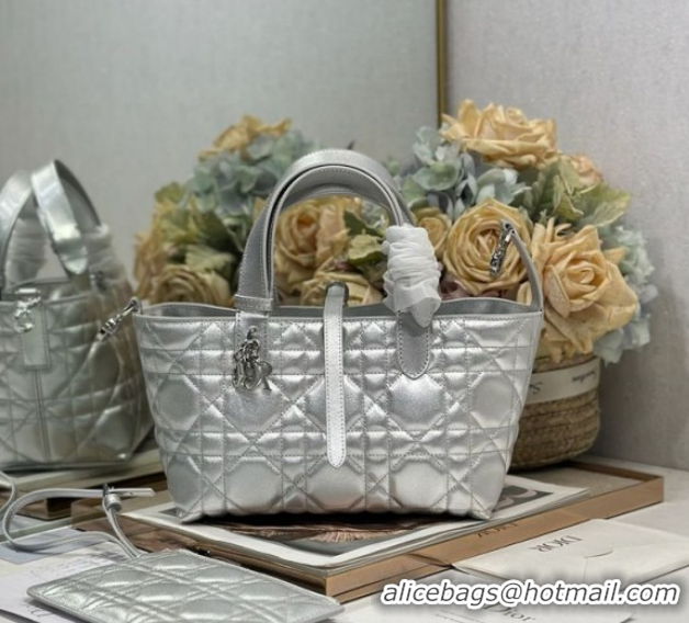 Shop Cheap Dior Small Toujours Tote bag in Macrocannage Calfskin Leather Silver-Tone 60126100 2026