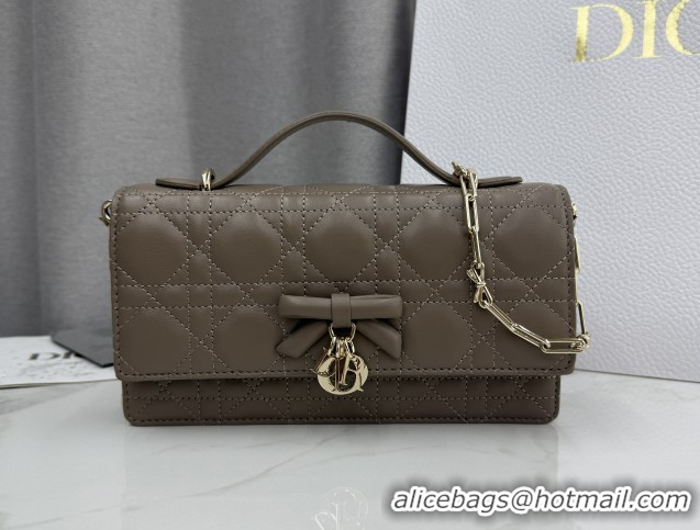 Trendy Design Dior My Dior Mini Bag in Cannage Lambskin Leather 0126108 Taupe 2026