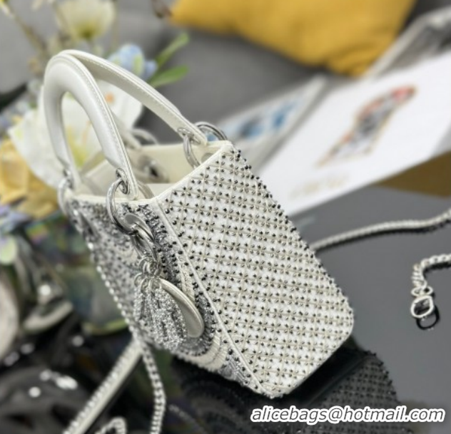 Durable Dior Mini Lady Dior Bag in Beads Embroidery White 0127012 2026