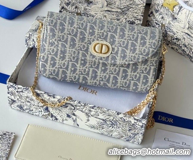 Best Price Dior 30 Montaigne Pouch with Chain Mini Bag in Blue Oblique Chambray Embroidery 0127018 2026