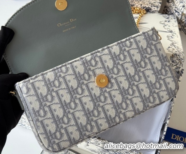 Top Design Dior 30 Montaigne Pouch with Chain Mini Bag in Oblique Jacquard Grey 0127019 2026