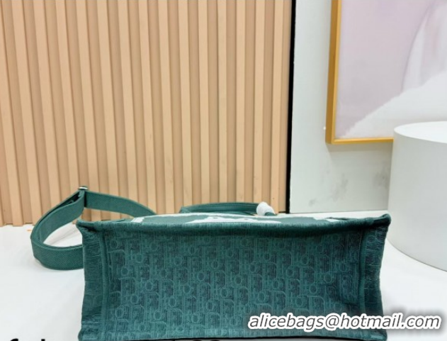 Duplicate Dior Medium Book Tote Bag in Green Oblique Embroidery with White Lace and Dior Médaillon 0127062 2026