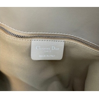 Pretty Style Dior Suede Medium Shoulder Bag M1927 Khaki 2026