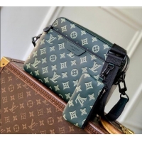Pretty Style Louis Vuitton Men's Trio Messenger Bag in Monogram Shadow Leather M27154 Forest Green 2026