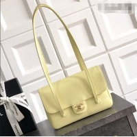Top Grade Chanel Small Flap Bag in Yellow Grained Shiny Calfskin AS6130 Spring-Summer 2026 Pre-collection