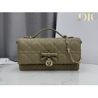 Luxury Dior My Dior Mini Bag in Cannage Lambskin Leather 0126109 Milky Tea 2026