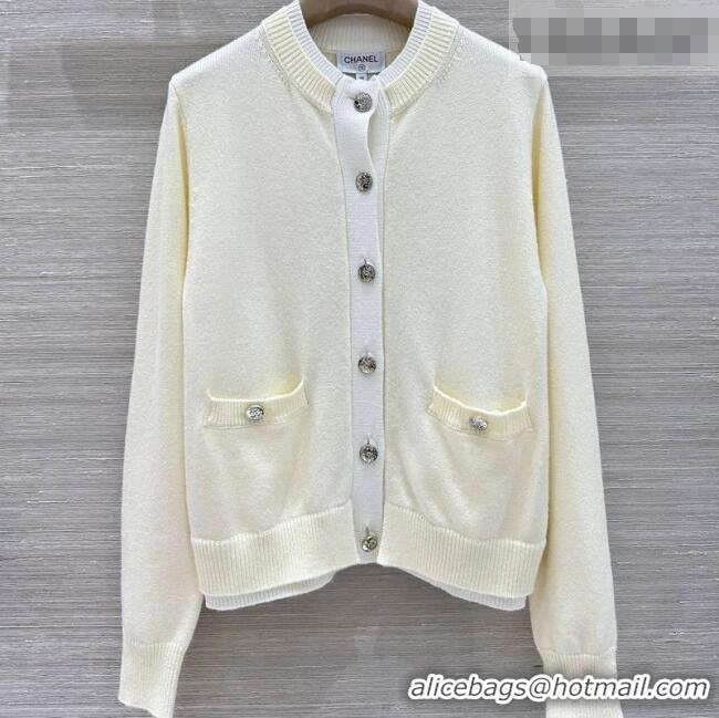 ​Luxury Cheap Chanel Cashmere Cardigan CH020601 White 2026