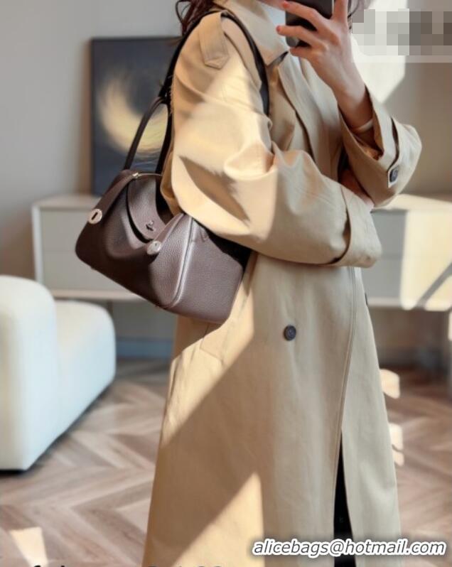 Luxury Cheap Hermes Lindy Bag 26cm in Clemence Leather 31012 Ebony 2026 (Half Handmade)