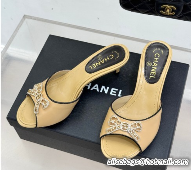 Good Quality Chanel Calfskin Leather Heel Slides Sandal with Strass Bow CH0306021 Beige 2026