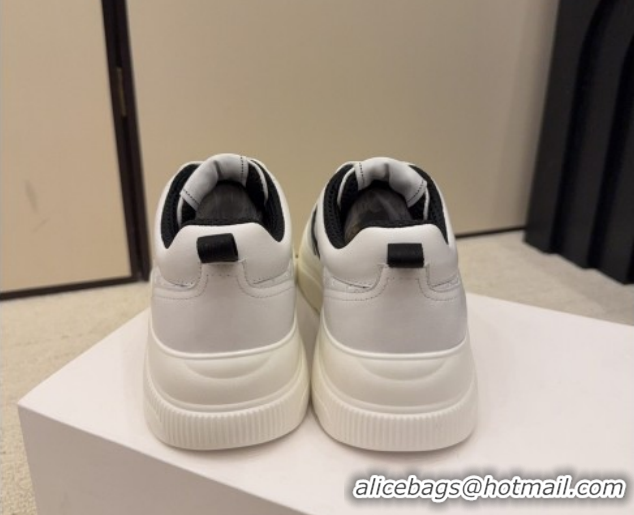 Unique Style Chanel Quilted Calfskin Leather Sneakers CH030606 White/Black 2026