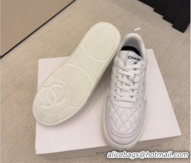 Purchase Chanel Quilted Calfskin Leather Sneakers CH030607 White2 2026