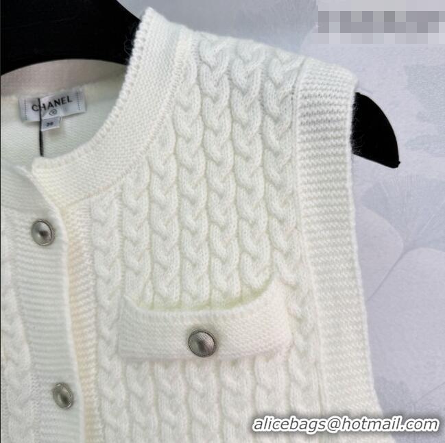 Buy Discount Chanel Knit Vest CH031110 White 2026