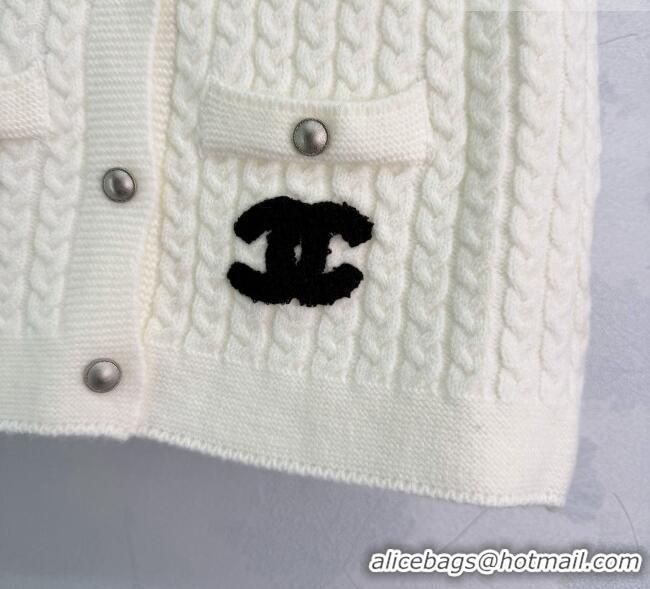 Buy Discount Chanel Knit Vest CH031110 White 2026
