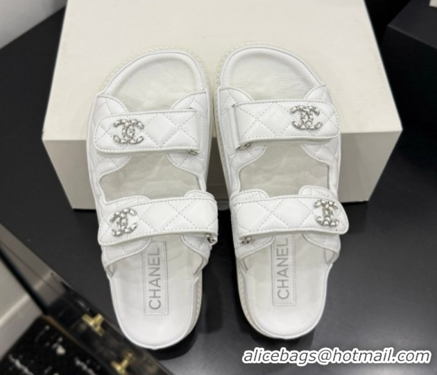 Sophisticated Chanel Lambskin Leather Strap Flat Slides Sandal with Chain CC CH030614 White 2026