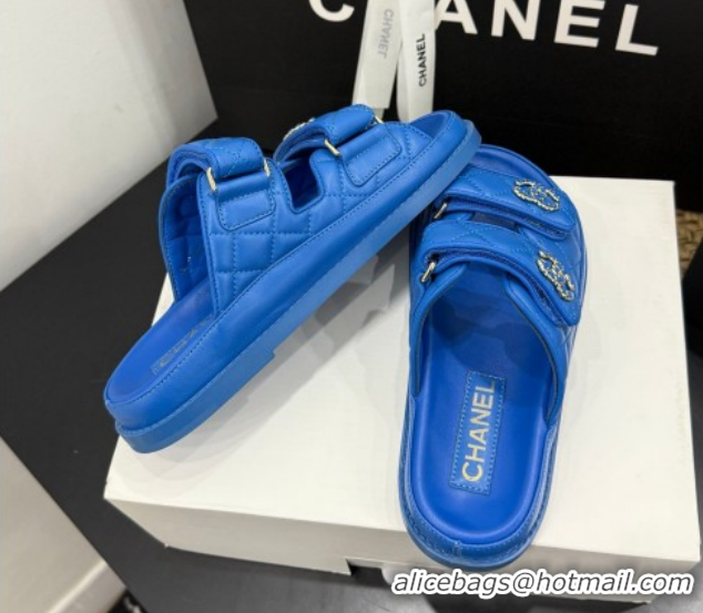 Stylish Chanel Lambskin Leather Strap Flat Slides Sandal with Chain CC CH030614 Sky Blue 2026