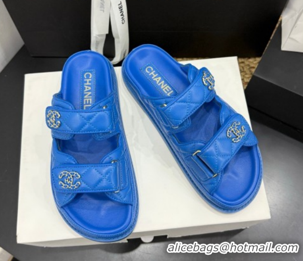 Stylish Chanel Lambskin Leather Strap Flat Slides Sandal with Chain CC CH030614 Sky Blue 2026