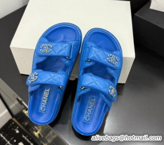 Stylish Chanel Lambskin Leather Strap Flat Slides Sandal with Chain CC CH030614 Sky Blue 2026